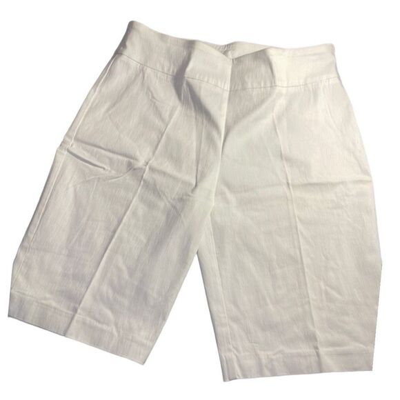 Attyre New York Pull-on White Bermuda Shorts - Picture 4 of 5